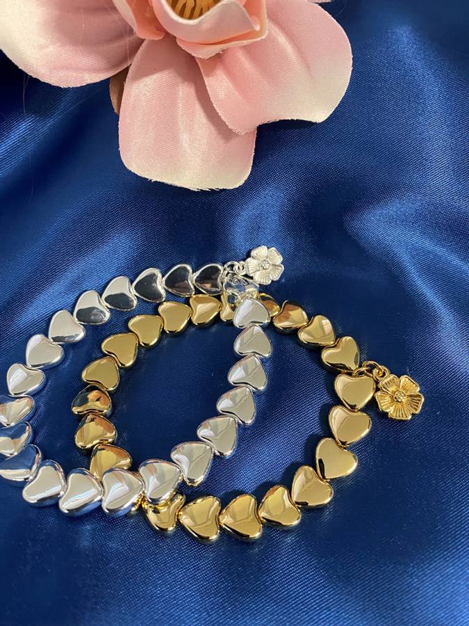 80119 Armbnd gullfarget med sm hjerter i rad
